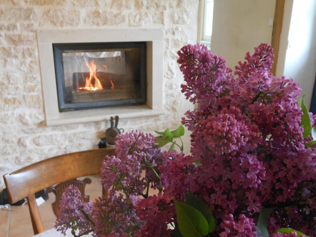 Auberge De La Tuilerie Surgy Екстериор снимка